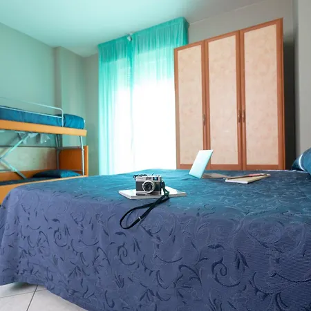 Готель Family Mediterraneo - Azzurro Club 3*