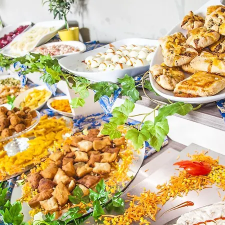 Family Mediterraneo - Azzurro Club 3* Чезенатіко